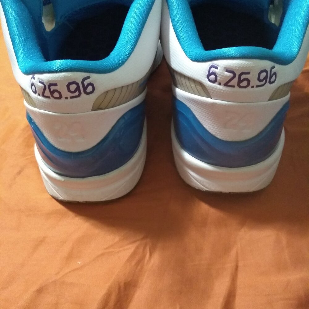 Kobe Draft day Protro 4 Hornets Men's Nikes - Picture 2 of 3